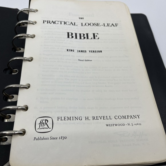 The Practical Loose-Leaf Bible King James Version (3rd Edition) Fleming H Revell - Picture 8 of 12